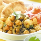 Vegetable and chick pea balti