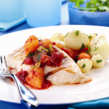 Seared Chicken with warm Tomato and Apricot Sauce Seared Chicken with warm Tomato and Apricot Sauce