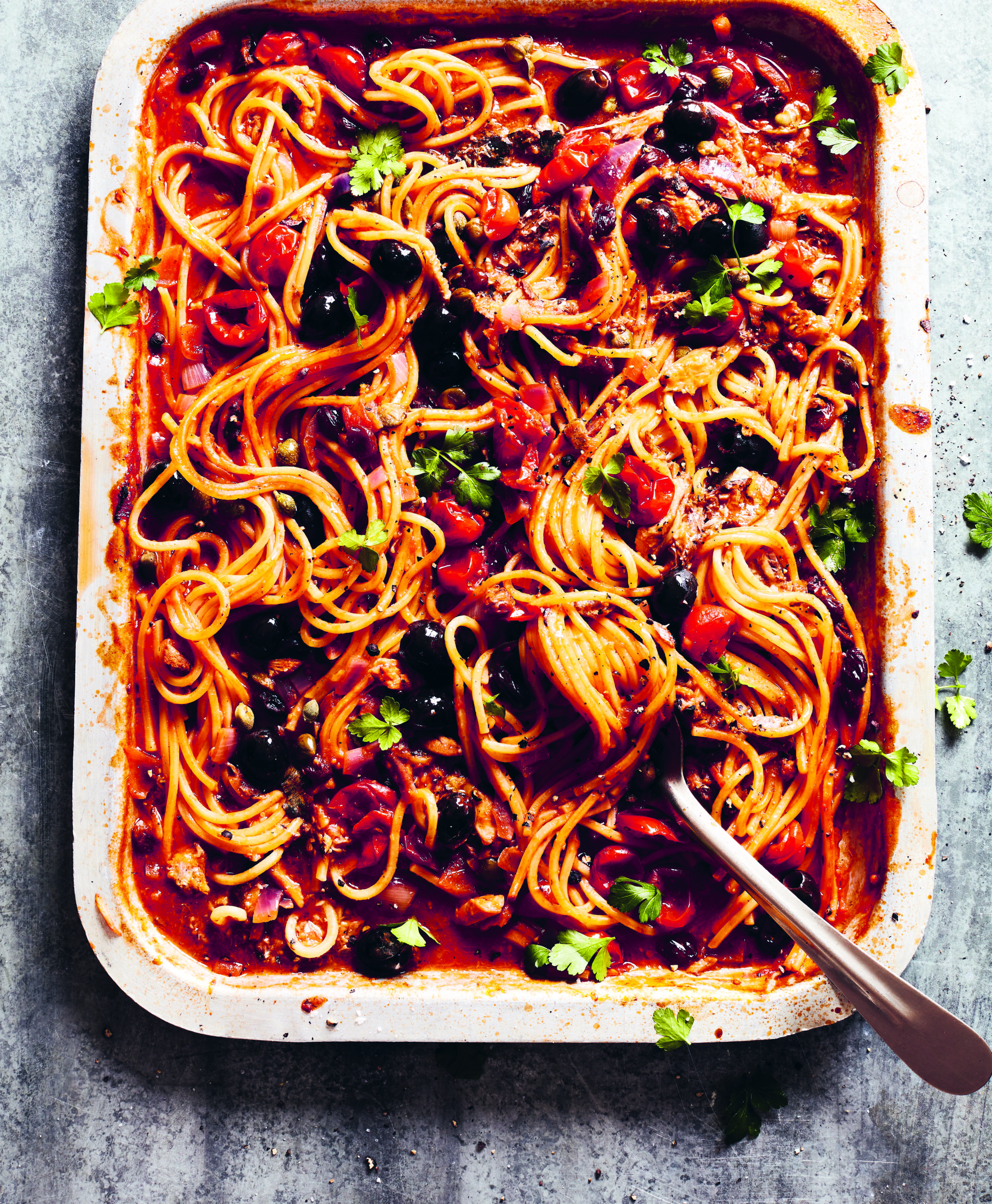 Tray-baked Spaghetti Puttanesca